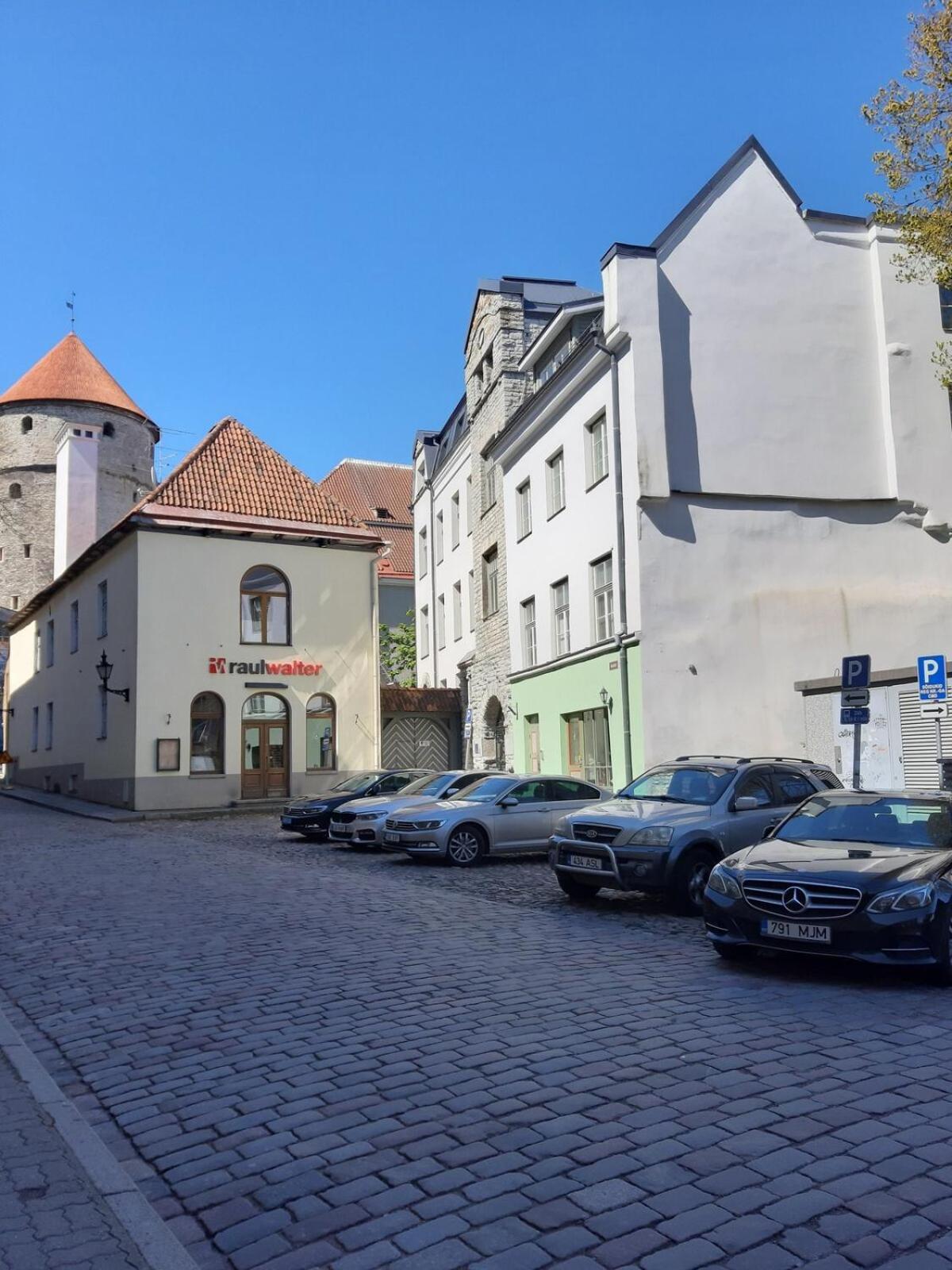 Tallinnhousing Knights And Nobility -3 Bdr Home 外观 照片